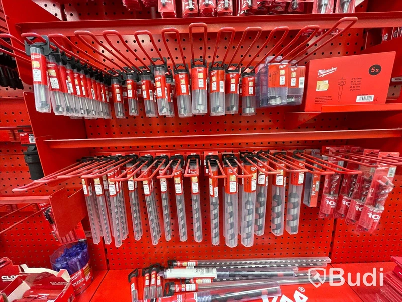 Diverse träborrar/kvistborrar, Milwaukee. Ord. pris: 16 416 kr exkl. moms