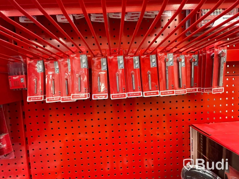 Diverse metallborrar/kakelborrar, Milwaukee. Ord. pris: 40 205 kr exkl. moms