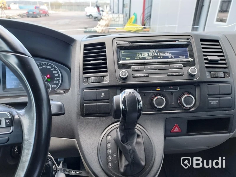 Volkswagen Transporter T5 2.0 TDI 4MOTION DSG, (180hk) - 2015 långa modellen