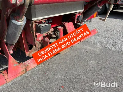 Lastbil Scania P114LB6X2 -99 inkl. BT ledstaplare