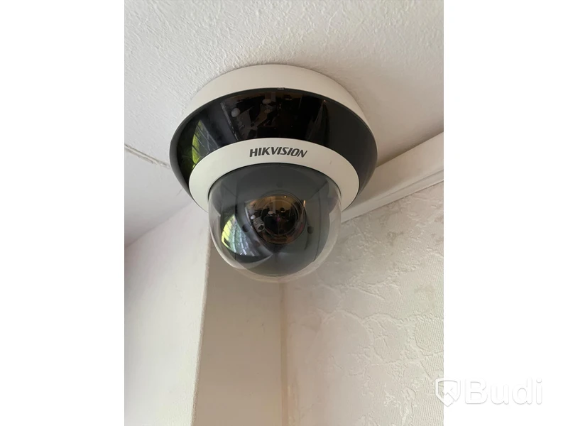 Larmsystem Jablotron och extra kamera HIK vision PTZ mini
