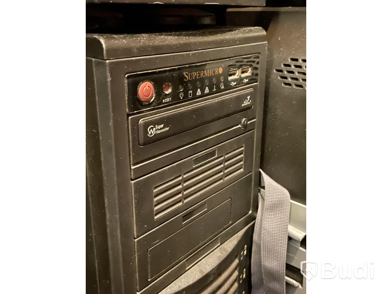 2st Servrar  SUPERMICRO