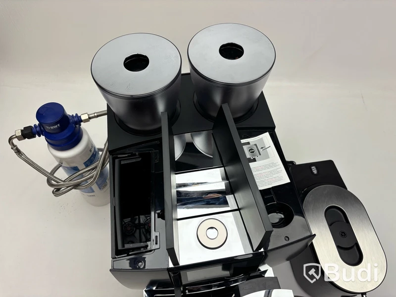 Espressomaskin Jura, Giga X8c inkl. mjölkkyl Cool Control 2,5L