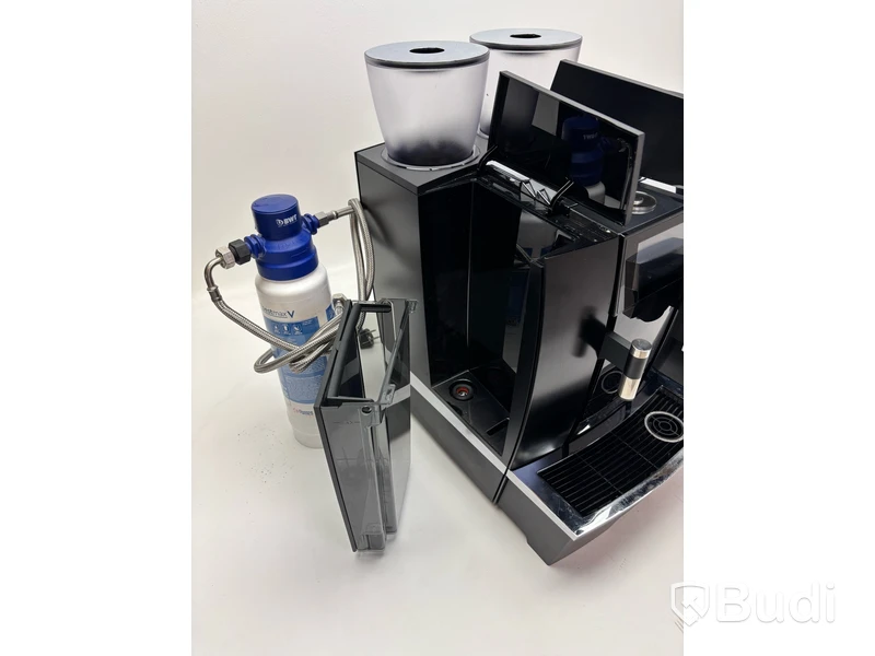 Espressomaskin Jura, Giga X8c inkl. mjölkkyl Cool Control 2,5L