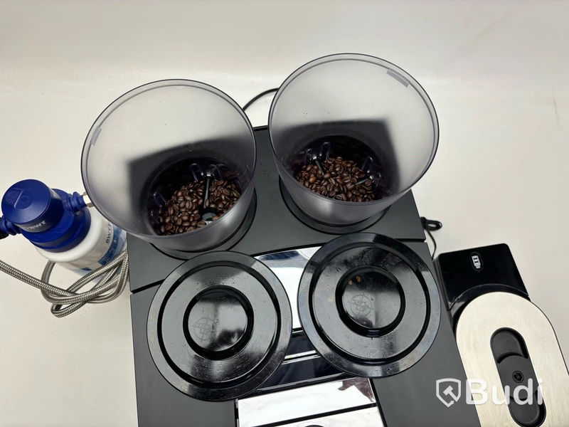 Espressomaskin Jura, Giga X8c inkl. mjölkkyl Cool Control 2,5L