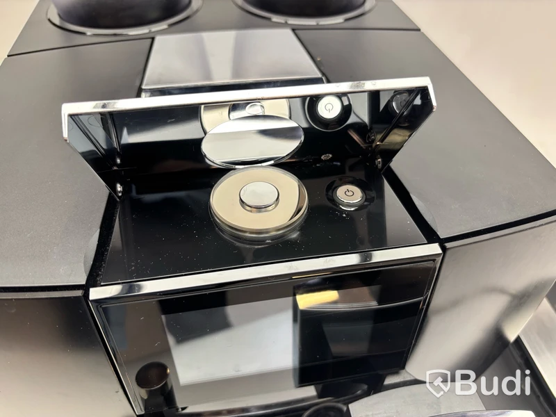 Espressomaskin Jura, Giga X8c inkl. mjölkkyl Cool Control 2,5L