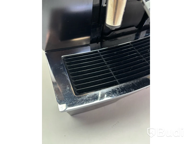 Espressomaskin Jura, Giga X8c inkl. mjölkkyl Cool Control 2,5L