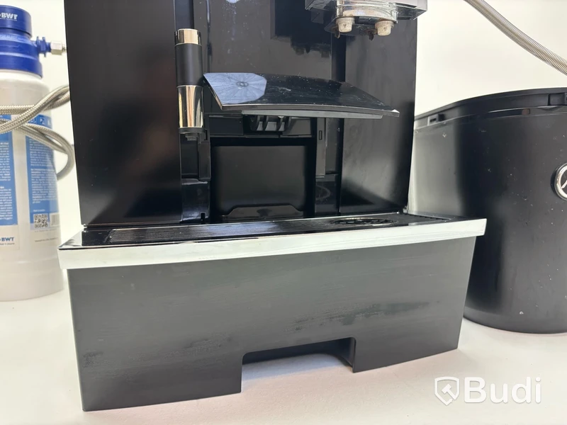 Espressomaskin Jura, Giga X8c inkl. mjölkkyl Cool Control 2,5L