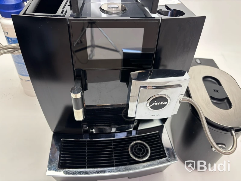Espressomaskin Jura, Giga X8c inkl. mjölkkyl Cool Control 2,5L