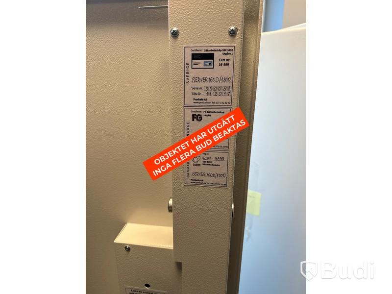 Kassaskåp för servrar