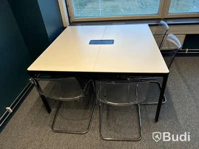 Konferensbord