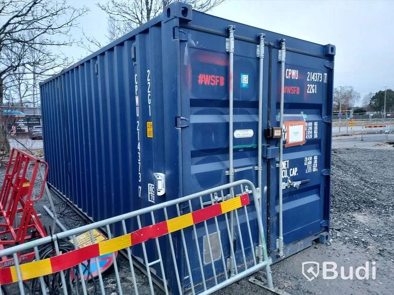 Container 20 fot, isolerad samt el och värme