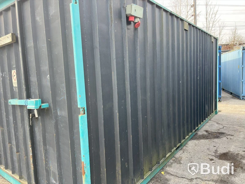 Container 20 fot full med elcentraler, kablar, stegar, mm