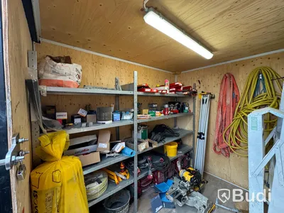 Container, 10 fot inklusive innehåll