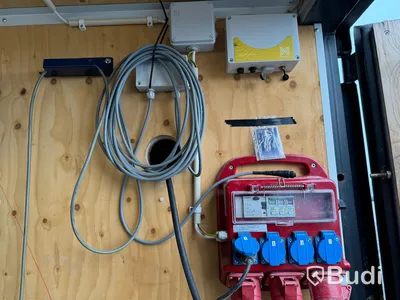 Container, 10 fot inklusive innehåll