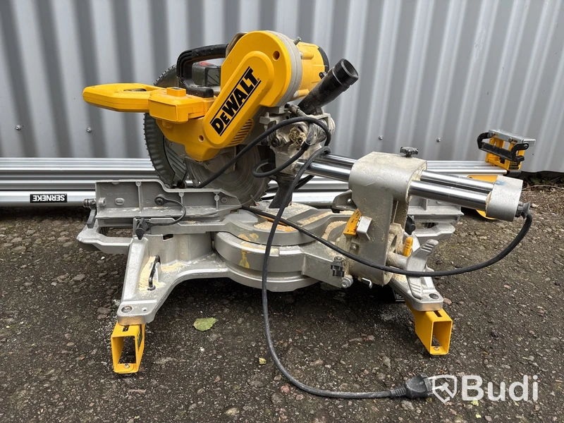 Kap- & gersåg Dewalt DWS727 & sågbänk DE7023