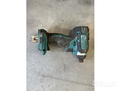 5 st batterimaskiner Makita