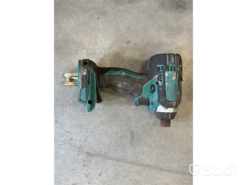 5 st batterimaskiner Makita