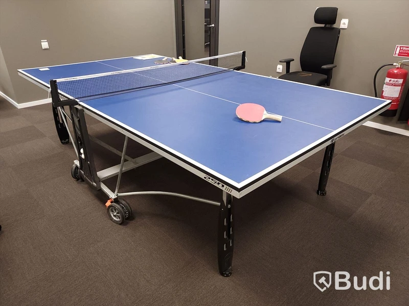 Bordtennisbord, pingisbord mobilt på hjul
