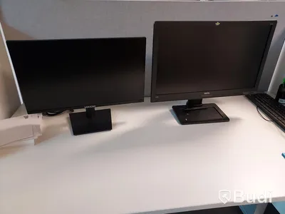 2st kontorsarbetsplatser med elektriskt höj sänkbara vita skrivbord