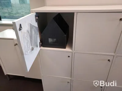 Förvaringsskåp 9 låsbara fack, mindre skåp
