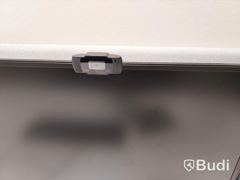 Kontorsplats med elektriskt höj- & sänkbart skrivbord