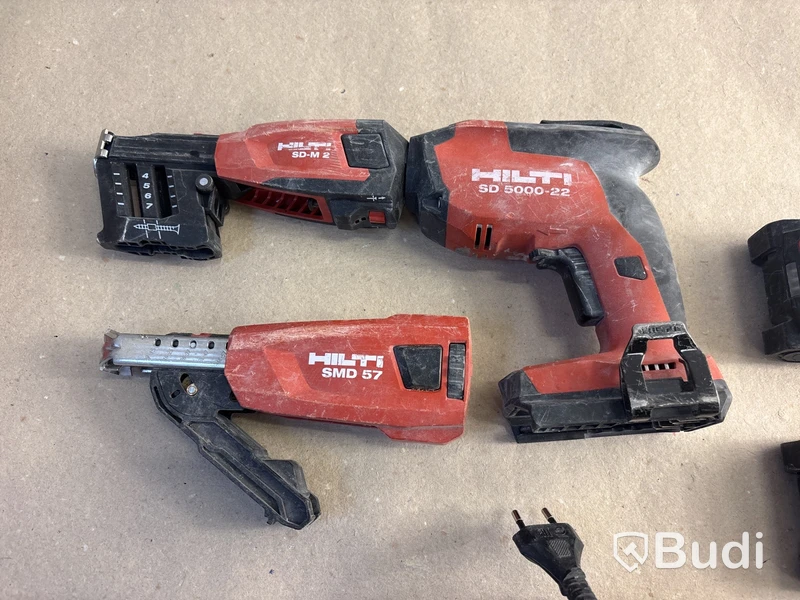 4 st batterimaskiner Hilti