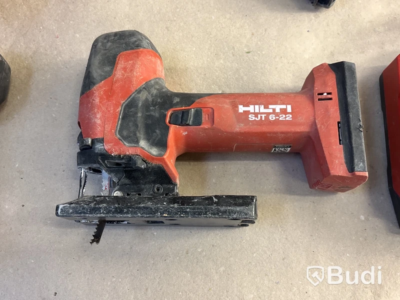 4 st batterimaskiner Hilti