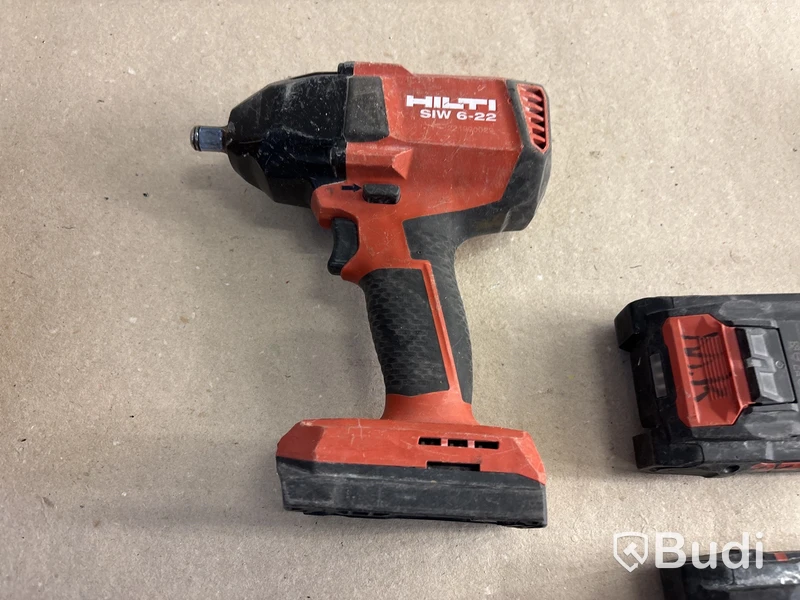 4 st batterimaskiner Hilti