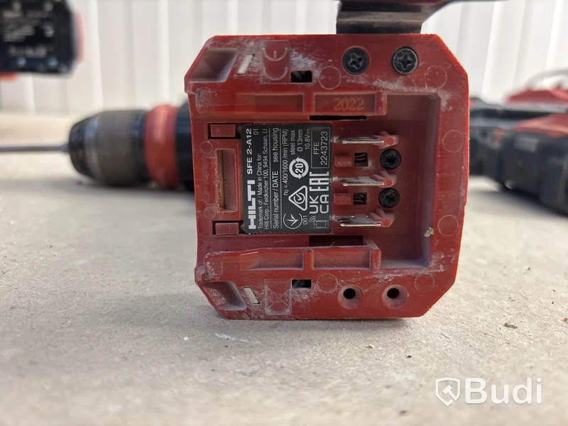 4 st batterimaskiner Hilti