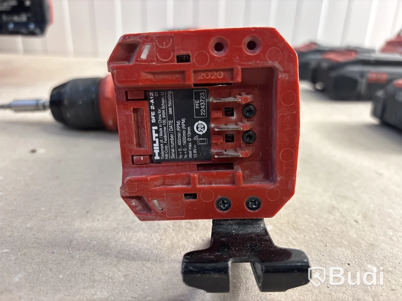 4 st batterimaskiner Hilti