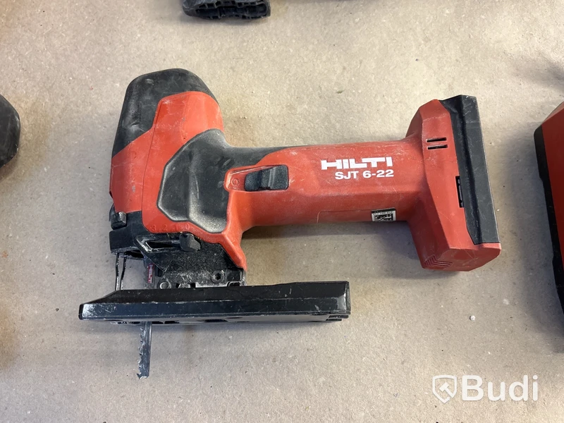 4 st batterimaskiner Hilti