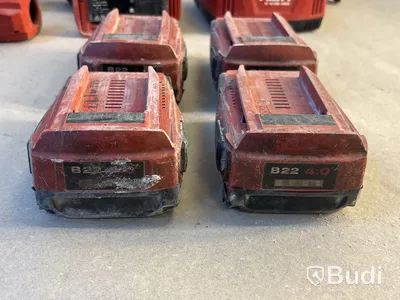 4 st batterimaskiner Hilti