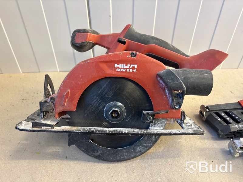 4 st batterimaskiner Hilti