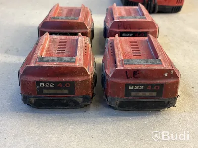 4 st batterimaskiner Hilti