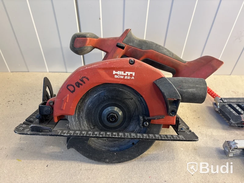4 st batterimaskiner Hilti