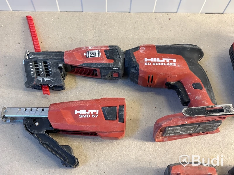4 st batterimaskiner Hilti