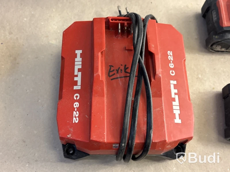 4 st batterimaskiner Hilti
