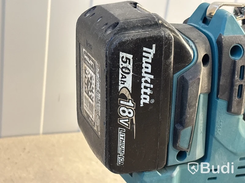 Batteridriven fettspruta MakitaDGP180