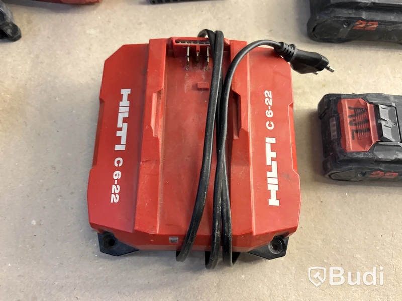 4 st batterimaskiner Hilti