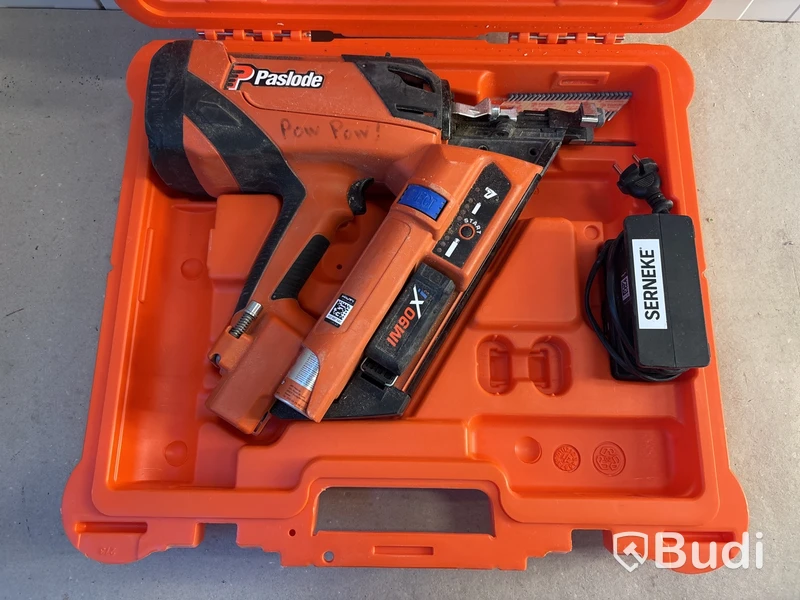 Spikpistol Paslode IM90 (saknar batteri)
