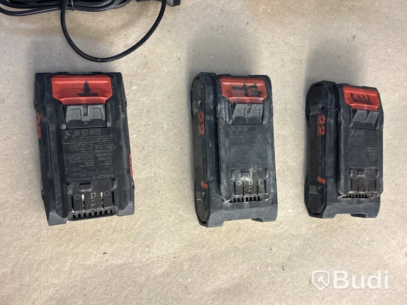 4 st batterimaskiner Hilti