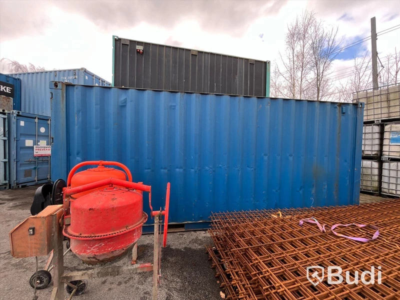 Container 20 fot isolerad, elcentral samt belysning