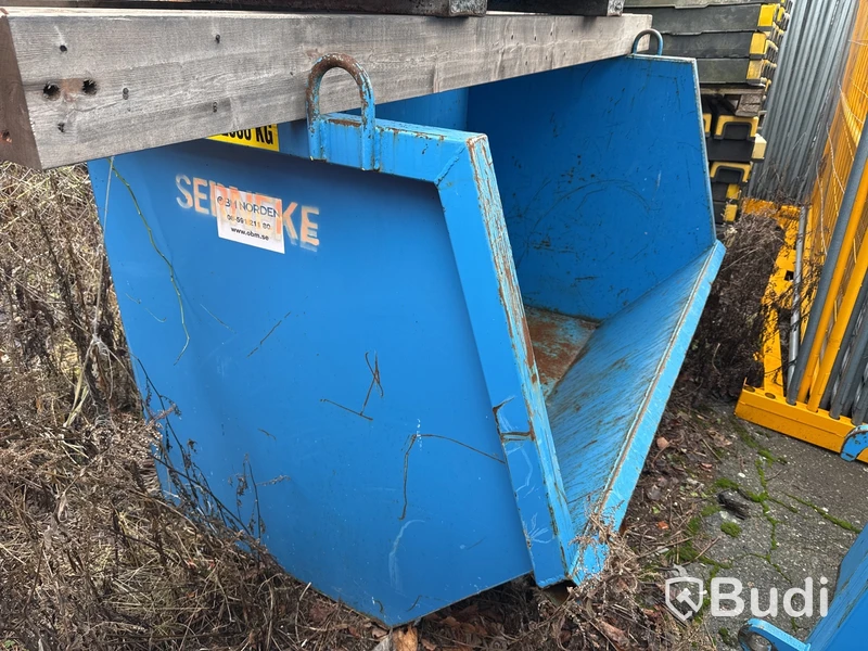 Internbehållare 3000Liter Stora BM fästet