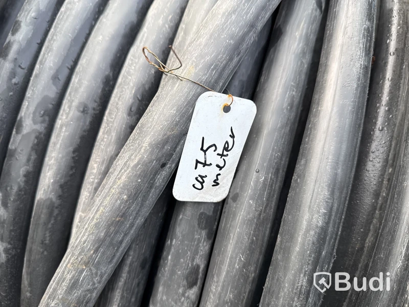 Kabeltrumma med kabel 4G95