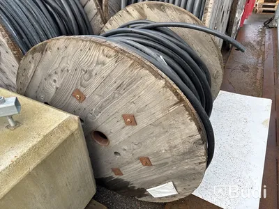Kabeltrumma med kabel 4G95