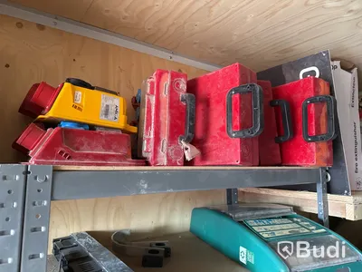 20-fots container, isolerad med innehåll