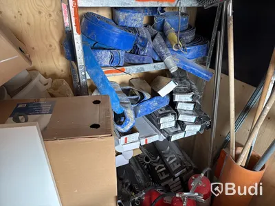 20-fots container, isolerad med innehåll