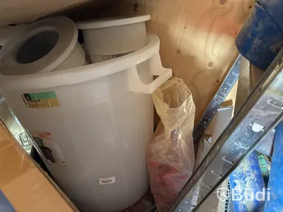 20-fots container, isolerad med innehåll