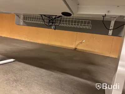 2 st kontorsplatser med skåp